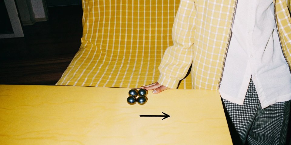 A simple diagram showing an aluminum atom with 3 outer electrons, and an arrow pointing to the Al³⁺ ion with a complete outer shell
